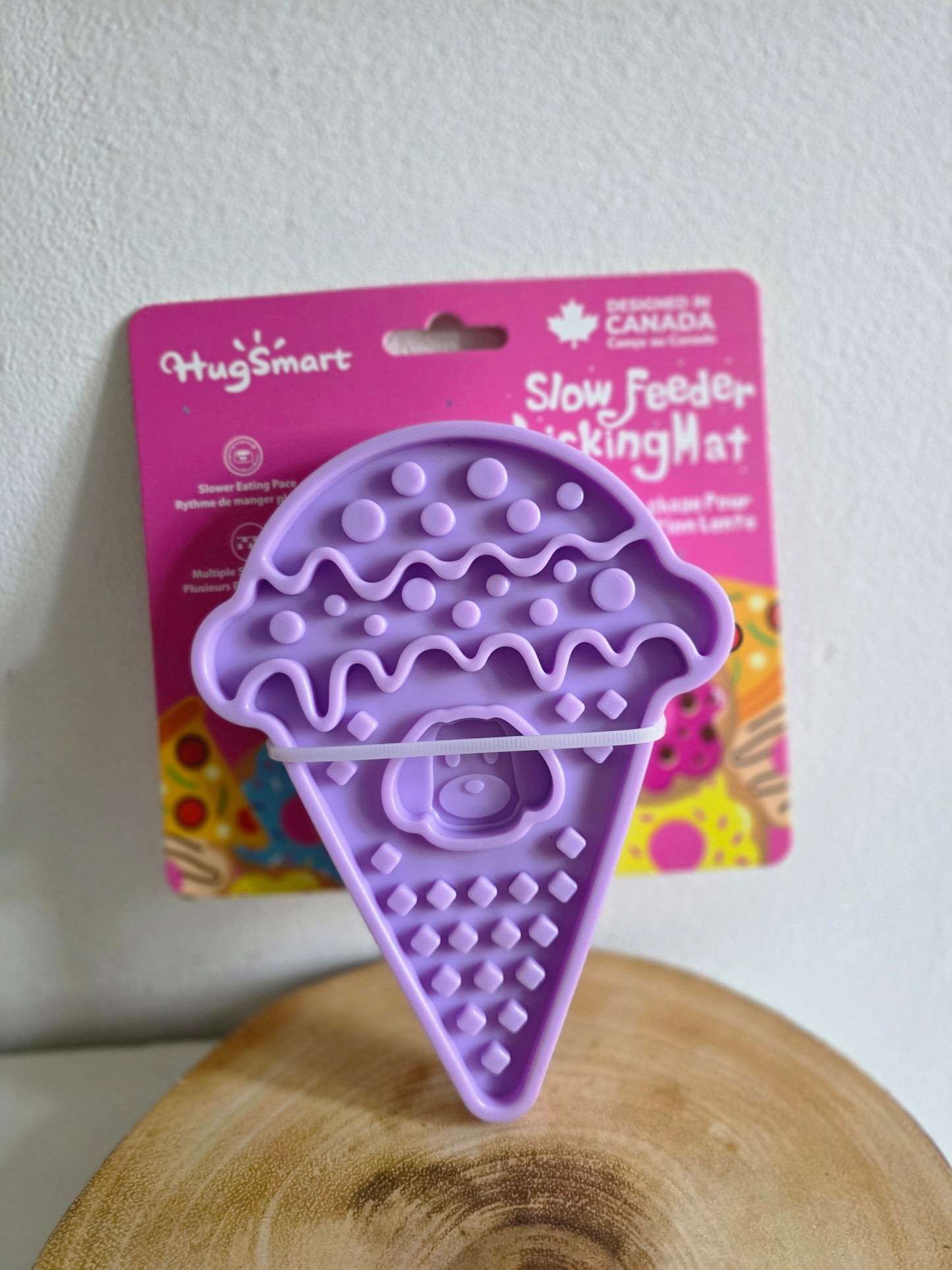 Hugsmart Pet - Dog Bowl Pet Lick Mat | Ice-Cream Slowfeeder