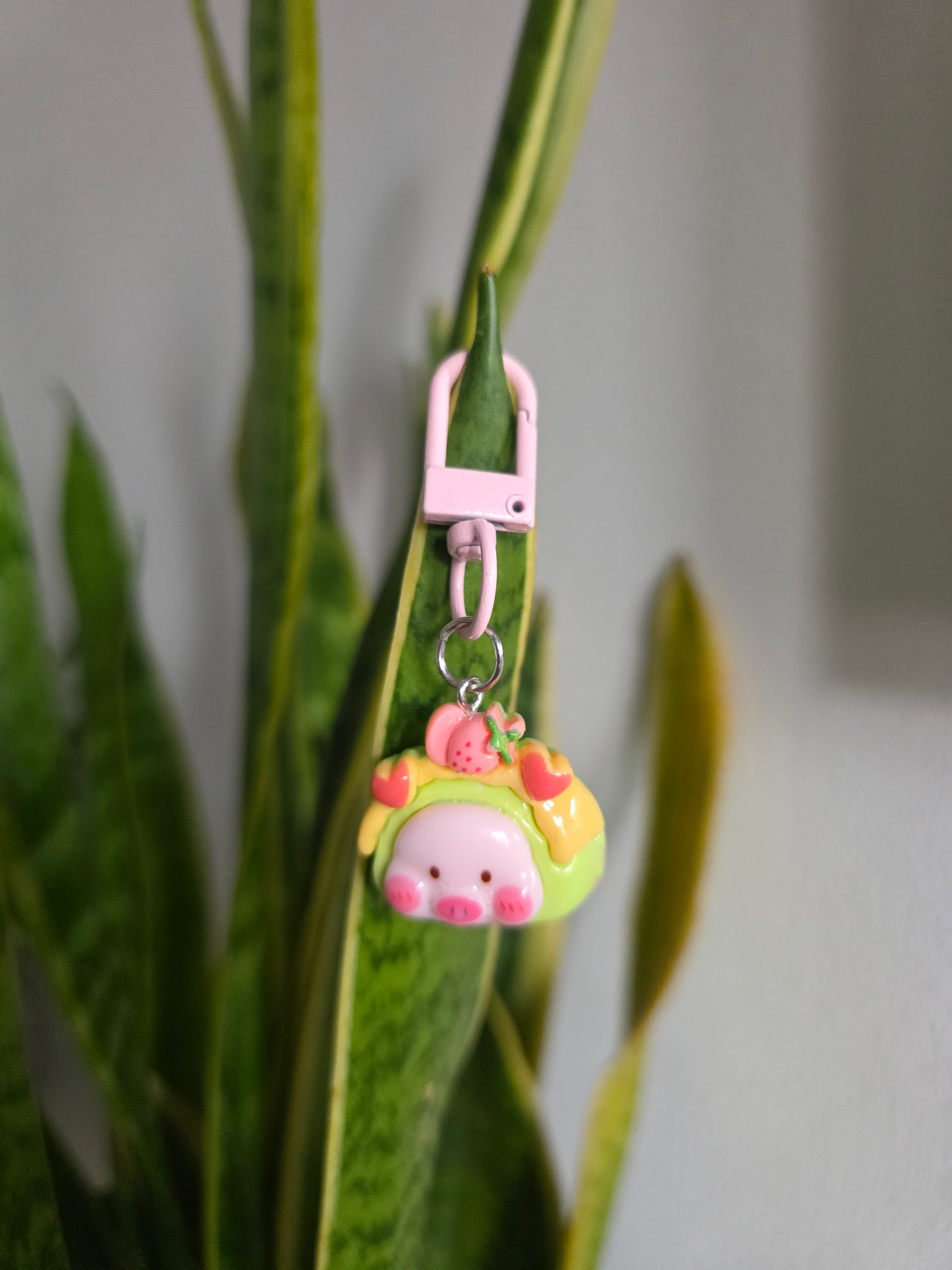 Pluto's piggy pals tags 🐽🐷🐖