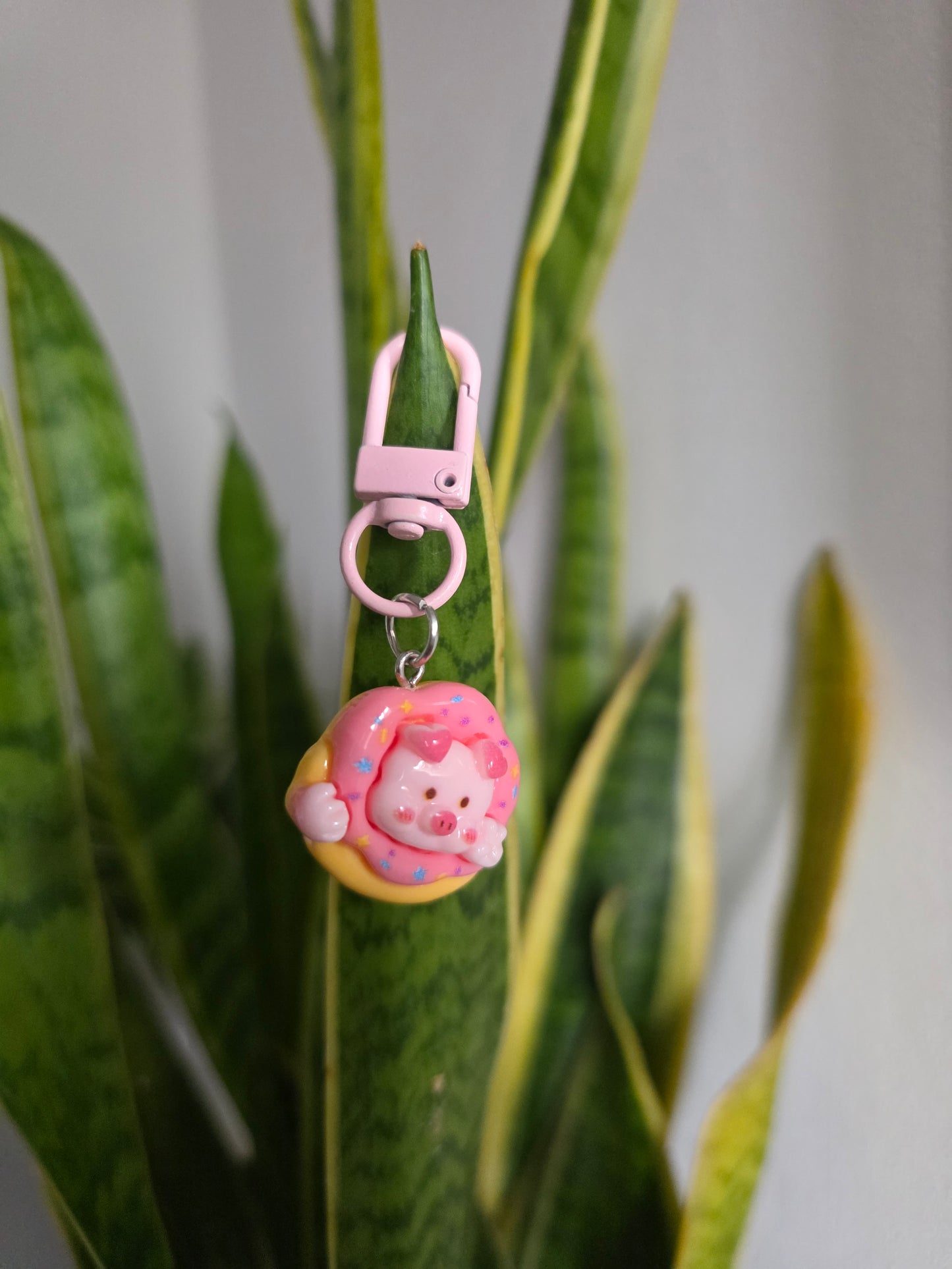 Pluto's piggy pals tags 🐽🐷🐖