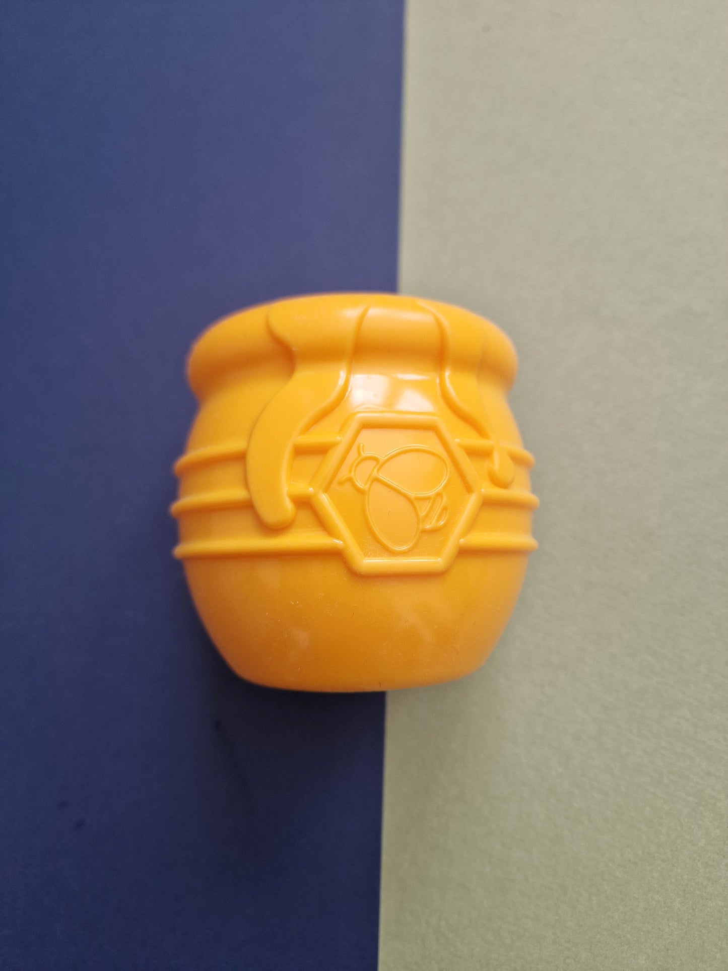 HONEY POT DURABLE  RUBBER CUP