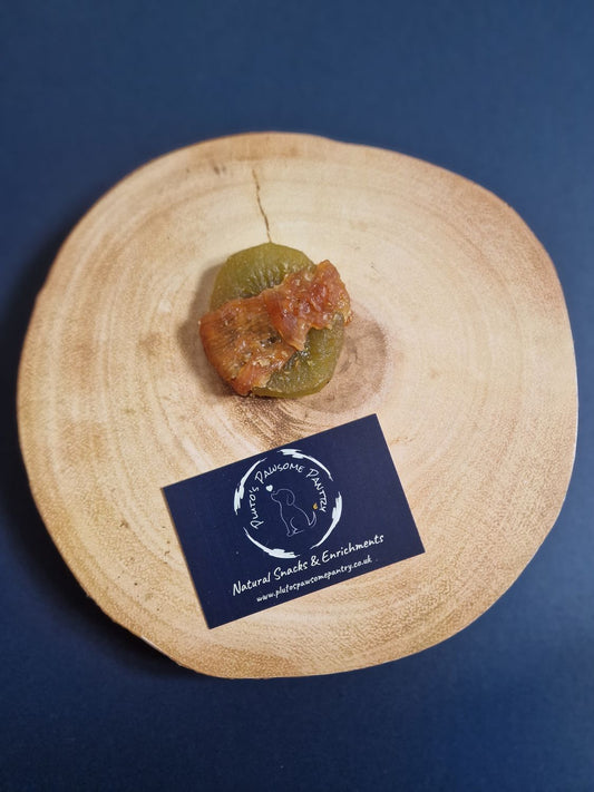 Kiwi wrapped in chicken slice
