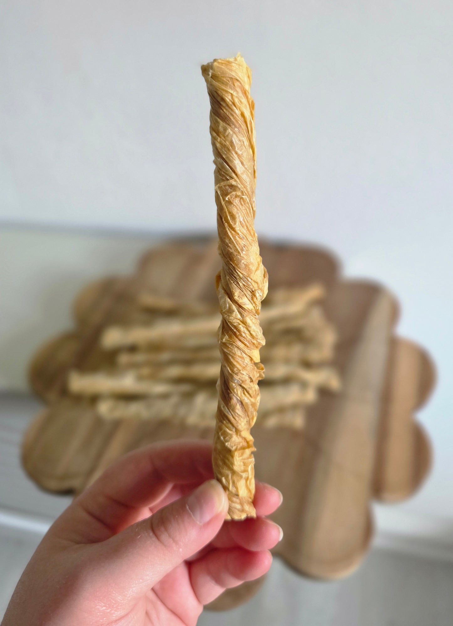 Beef bladder twists