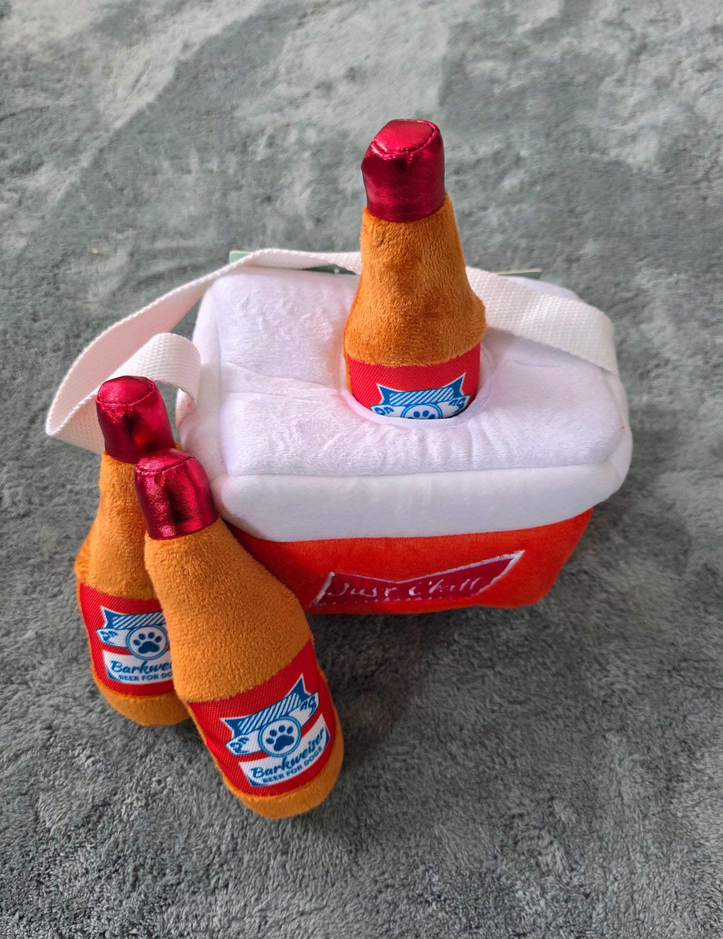 Hugsmart Pet - Food Party | Beer Cooler - Interactive Toy