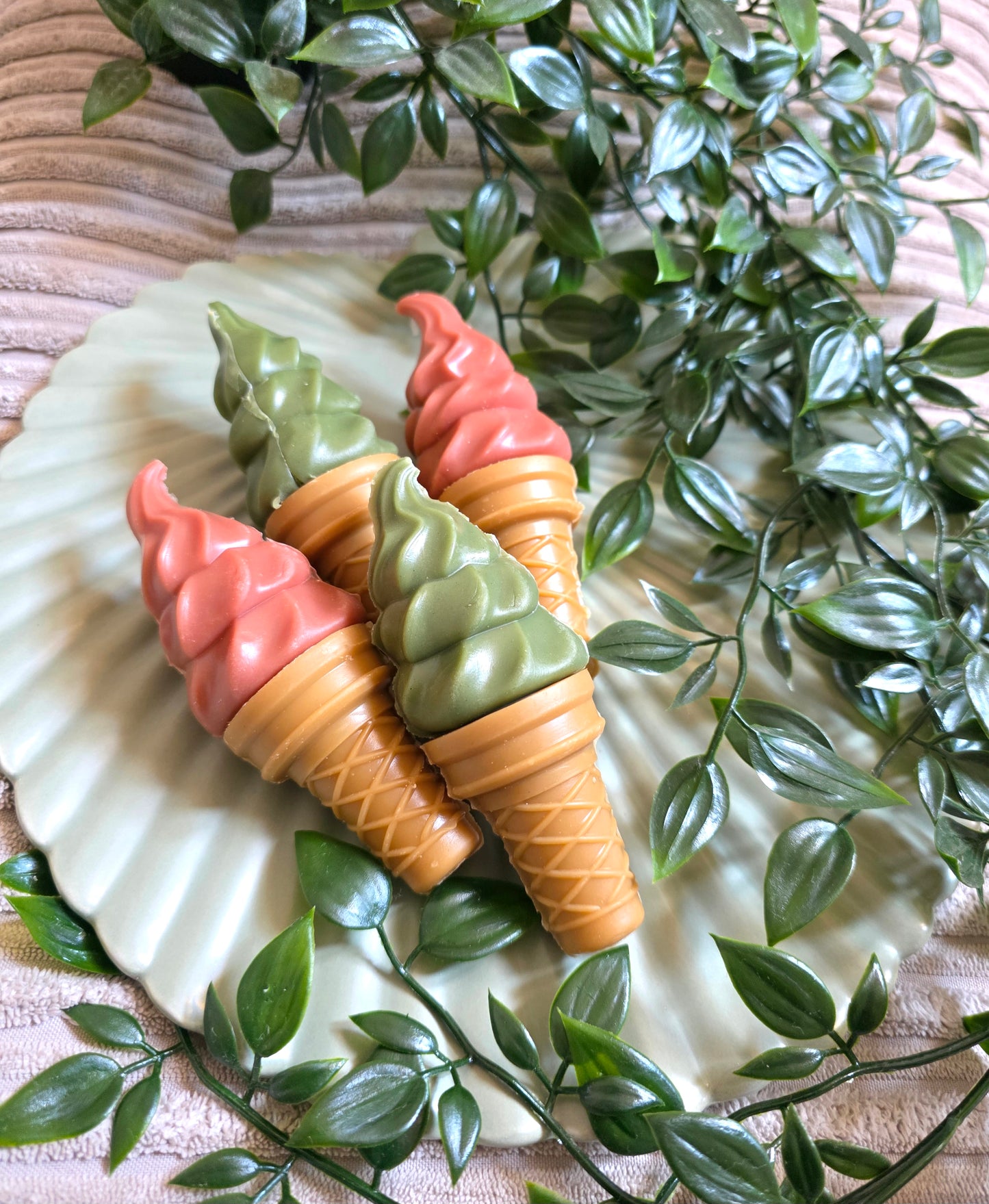 Veggie Ice Cream Apple & Strawberry