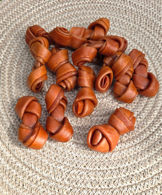 Soft lamb knots
