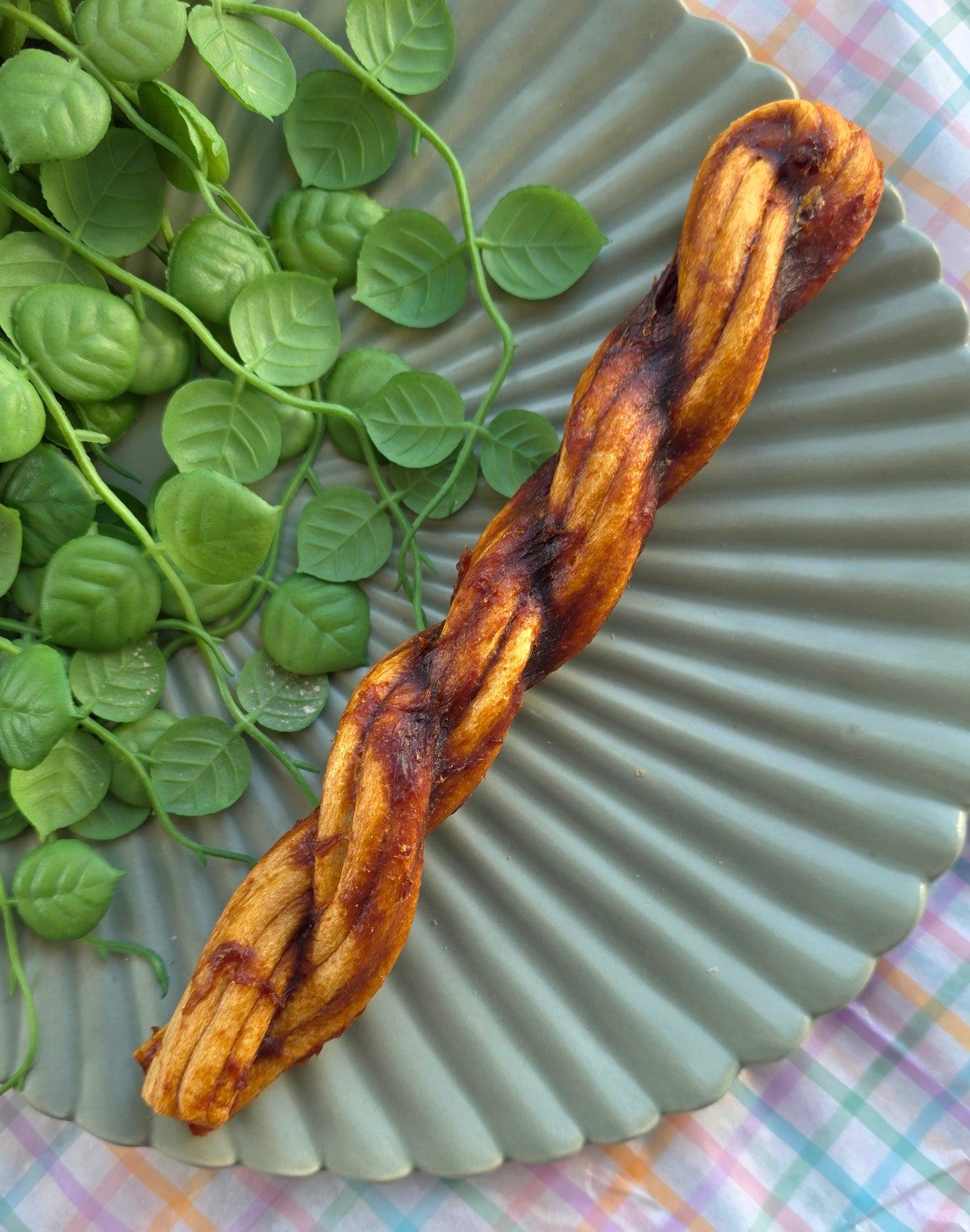 Chicken plaited chew