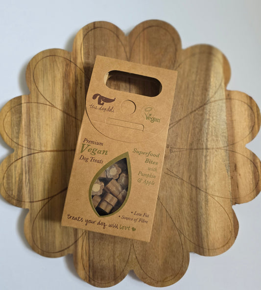 SUPERFOOD BITES WITH PUMPKIN & APPLE VEGAN DOG TREATS 80g